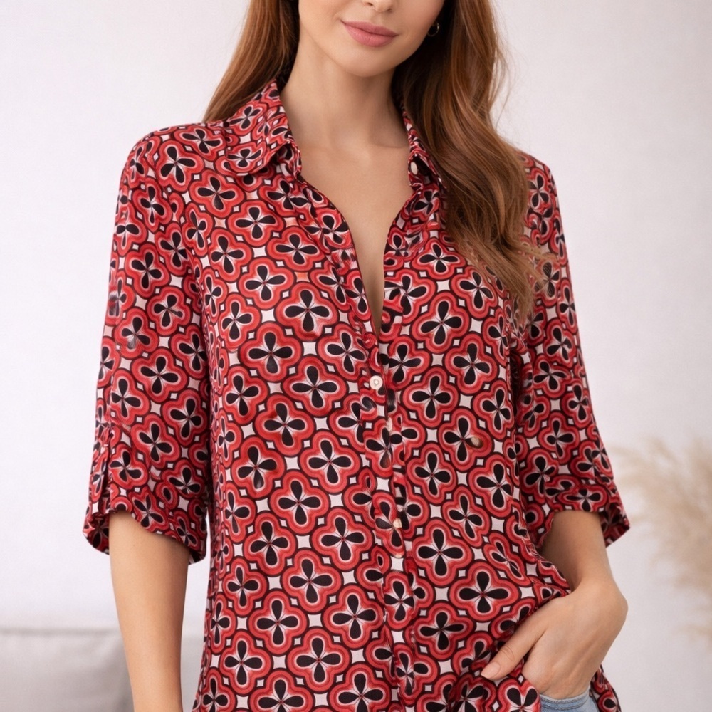 Ann Taylor Red Geometric Button Front Blouse Size 10